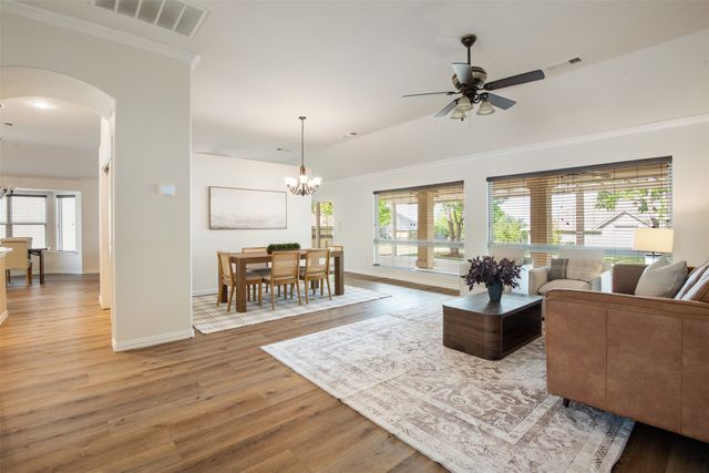 10000 La Jolla Way, Denton, TX 76207