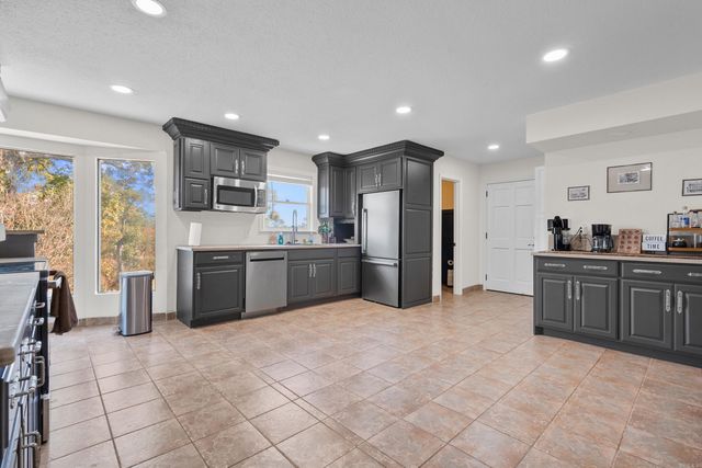 201 Aberina Street, Hot Springs, AR 71913