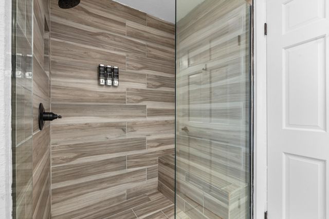 201 Aberina Street, Hot Springs, AR 71913