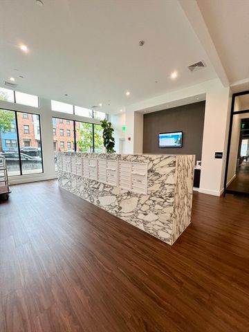 99 Sumner St 307, Boston, MA 02128