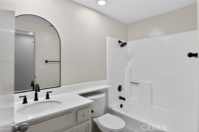 24092 Sandy Glade, Moreno Valley, CA 92557