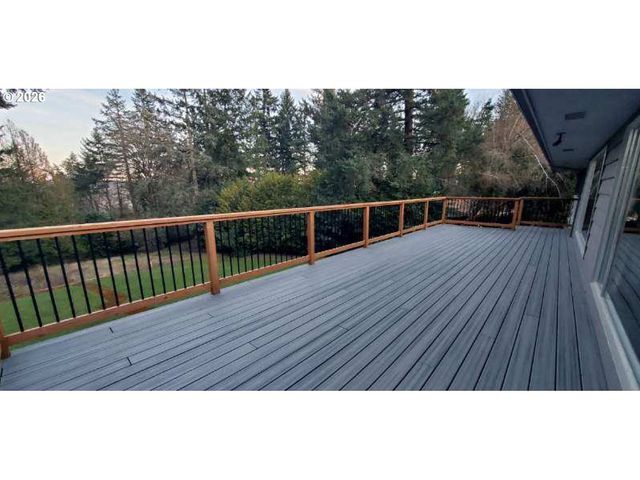 15546 Se GREEN HILLS Ct, Happy Valley, OR 97086