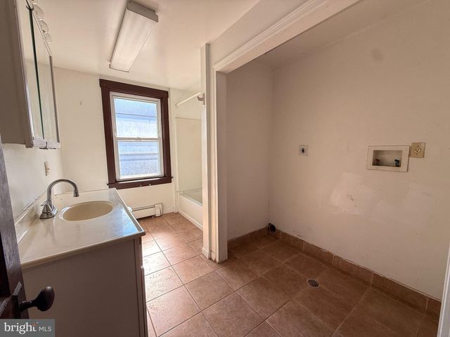 815 N 12TH ST, Reading, PA 19604