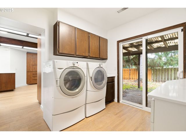 9625 Sw 130TH Ave, Beaverton, OR 97008