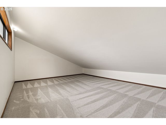 9625 Sw 130TH Ave, Beaverton, OR 97008