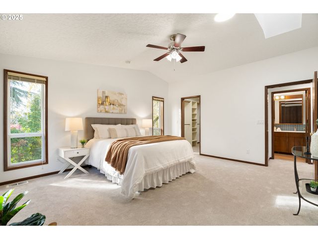 9625 Sw 130TH Ave, Beaverton, OR 97008