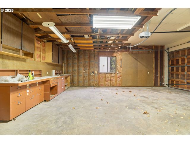 9625 Sw 130TH Ave, Beaverton, OR 97008