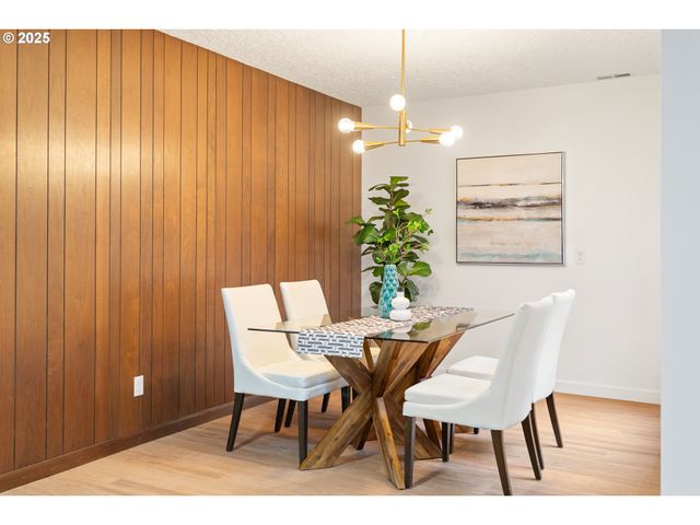 9625 Sw 130TH Ave, Beaverton, OR 97008