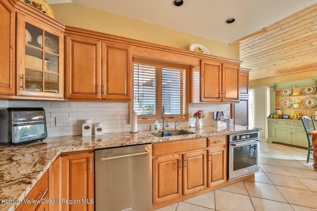 152 Bruce Cross Road, Prattsville, NY 12468