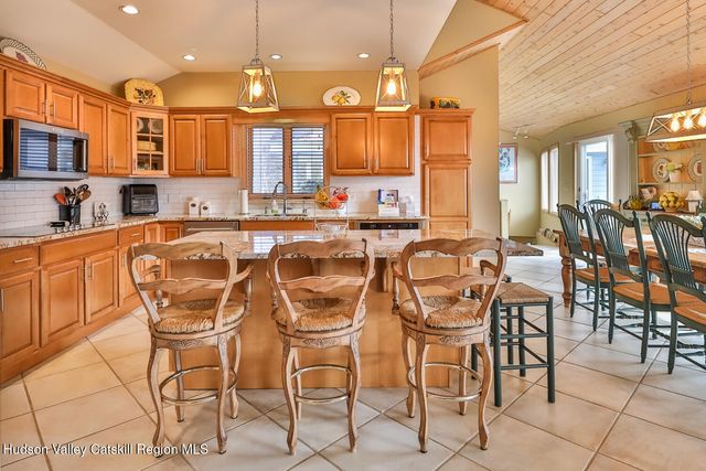 152 Bruce Cross Road, Prattsville, NY 12468