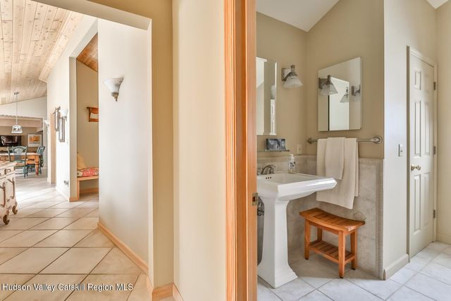 152 Bruce Cross Road, Prattsville, NY 12468