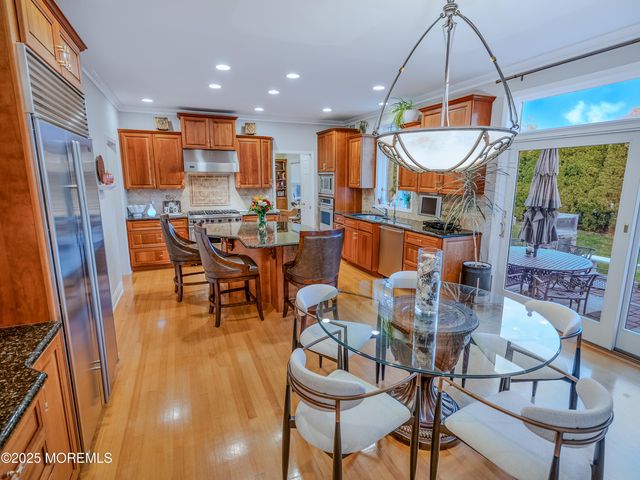 24 Oxford Drive, Ocean Twp, NJ 07712