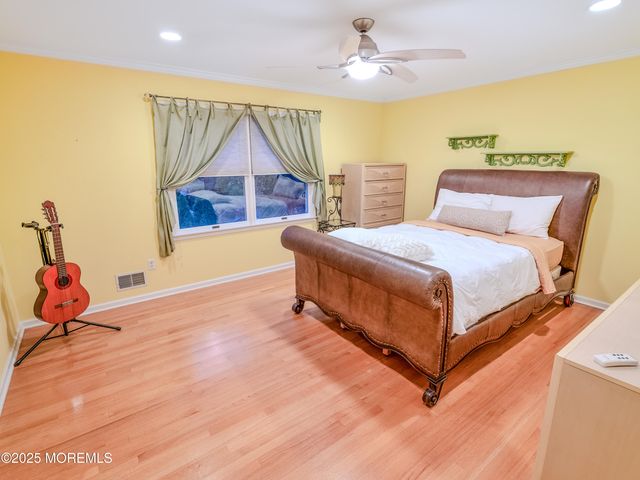 24 Oxford Drive, Ocean Twp, NJ 07712