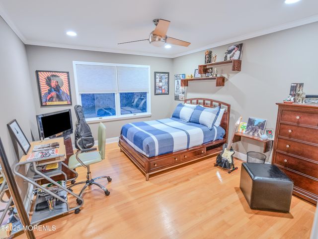 24 Oxford Drive, Ocean Twp, NJ 07712