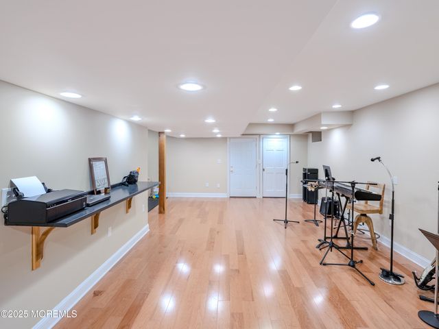 24 Oxford Drive, Ocean Twp, NJ 07712