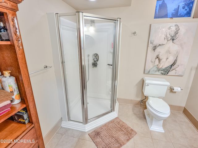 24 Oxford Drive, Ocean Twp, NJ 07712