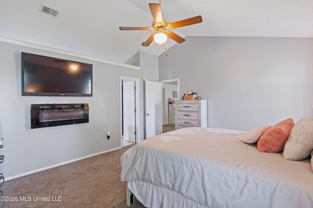 9022 Belmont Drive, Southaven, MS 38671