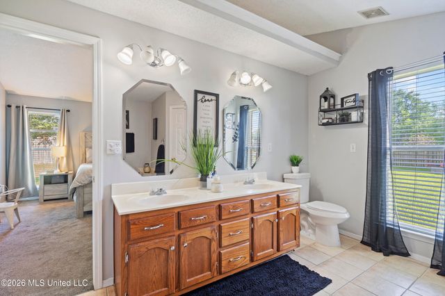 9022 Belmont Drive, Southaven, MS 38671