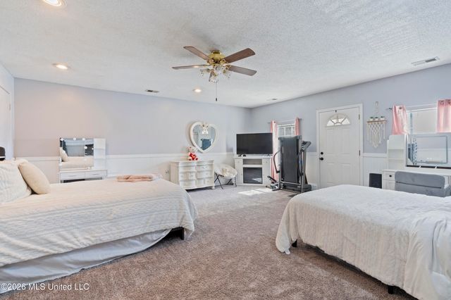 9022 Belmont Drive, Southaven, MS 38671