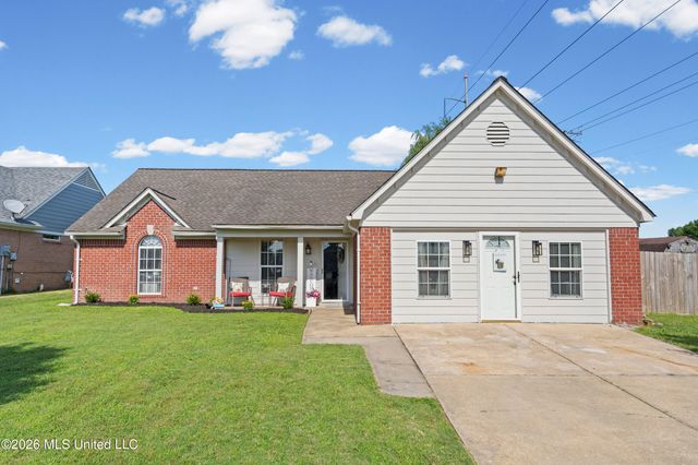 9022 Belmont Drive, Southaven, MS 38671