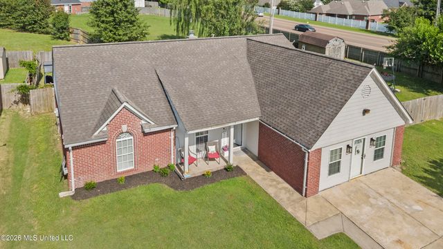 9022 Belmont Drive, Southaven, MS 38671
