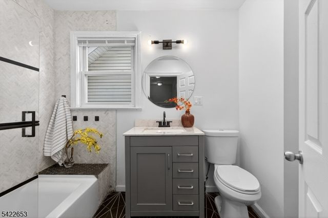 131 Headley Ter, Irvington Twp., NJ 07111