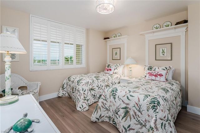 990 Cape Marco DR # 604, Marco Island, FL 34145