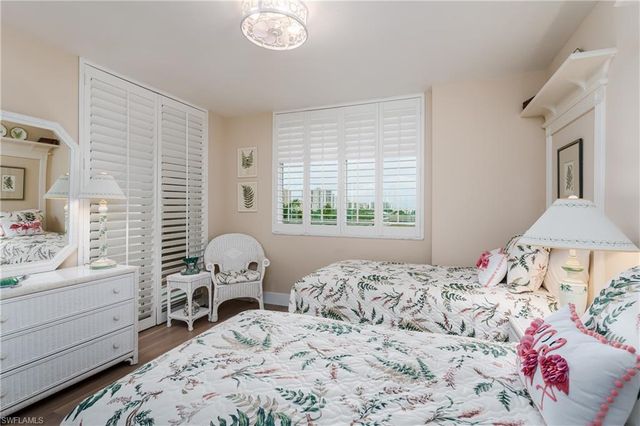 990 Cape Marco DR # 604, Marco Island, FL 34145