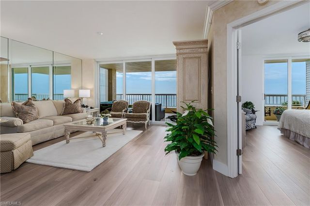 990 Cape Marco DR # 604, Marco Island, FL 34145