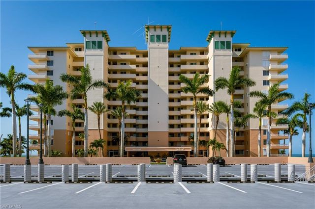 990 Cape Marco DR # 604, Marco Island, FL 34145