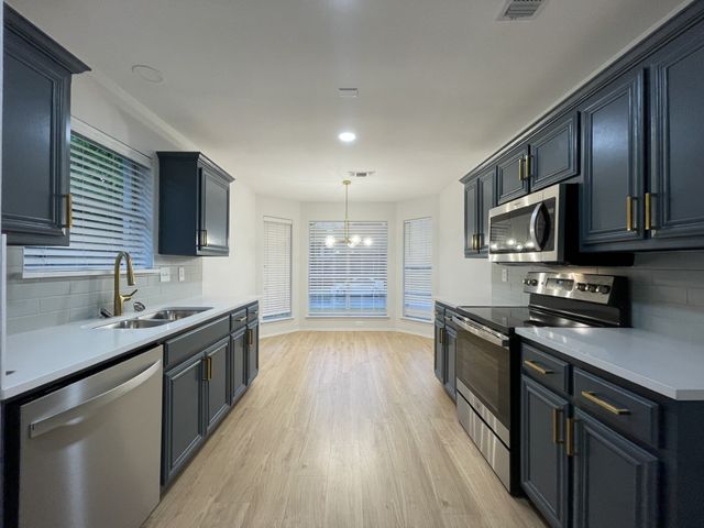5600 Northstar Lane, Arlington, TX 76017