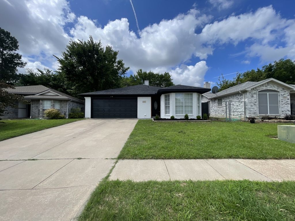 5600 Northstar Lane, Arlington, TX 76017