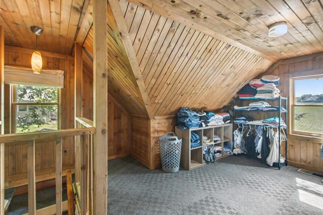 331 Koshkonong Drive, Edgerton, WI 53534