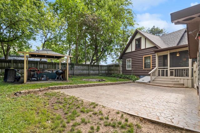 331 Koshkonong Drive, Edgerton, WI 53534