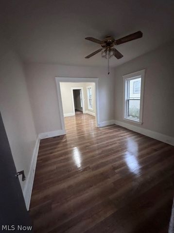 9521 Macon Avenue, Cleveland, OH 44102