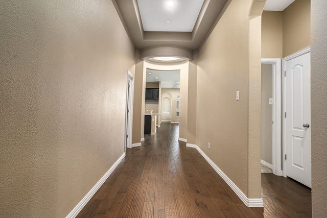 430 Rockaway Drive, Midlothian, TX 76065