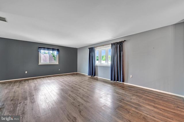 1409 2ND ST, Lanham, MD 20706