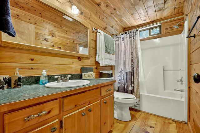 135 Tomahawk Trail, Blue Ridge, GA 30513