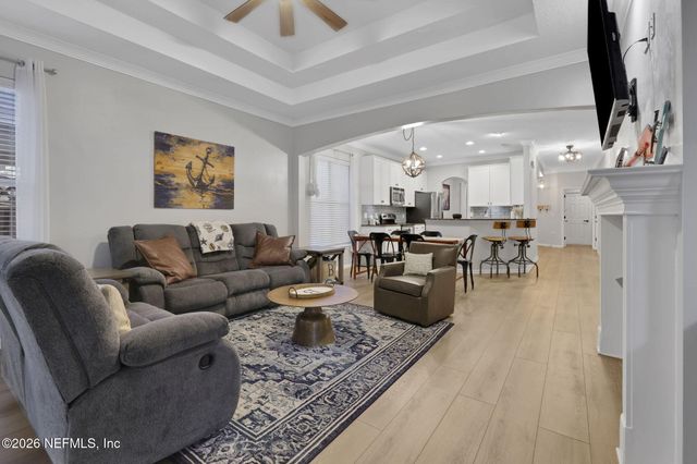 301 SILVER GLEN Avenue, Jacksonville, FL 32092