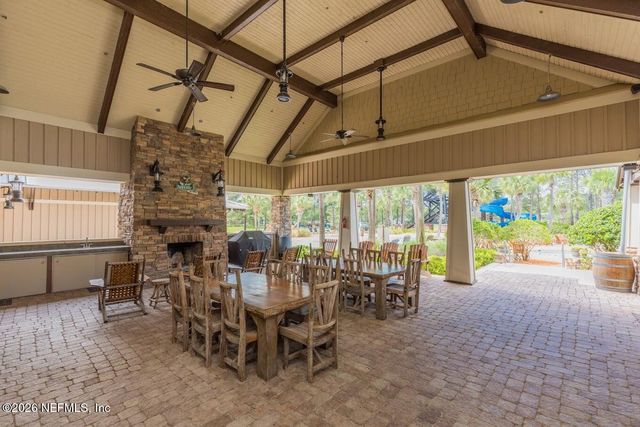 301 SILVER GLEN Avenue, Jacksonville, FL 32092