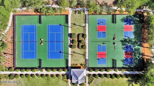 301 SILVER GLEN Avenue, Jacksonville, FL 32092