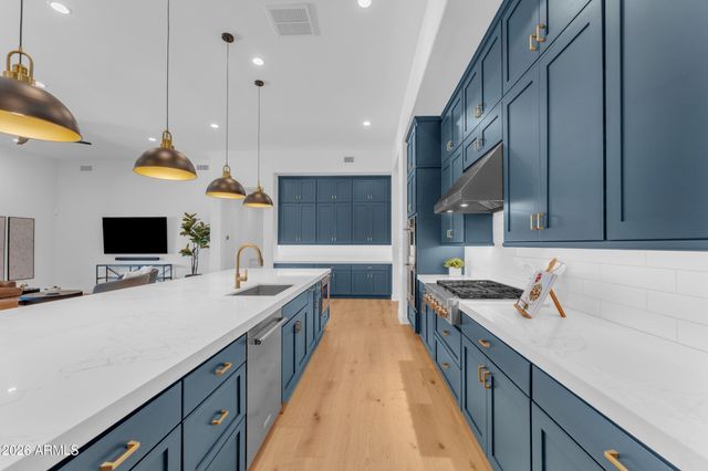20728 E INDIANA Avenue, Queen Creek, AZ 85142