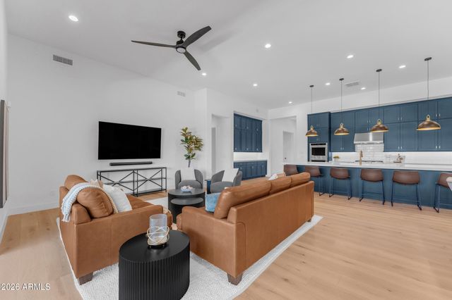 20728 E INDIANA Avenue, Queen Creek, AZ 85142