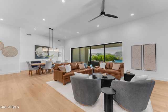 20728 E INDIANA Avenue, Queen Creek, AZ 85142