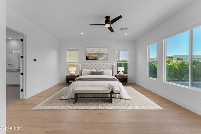 20728 E INDIANA Avenue, Queen Creek, AZ 85142