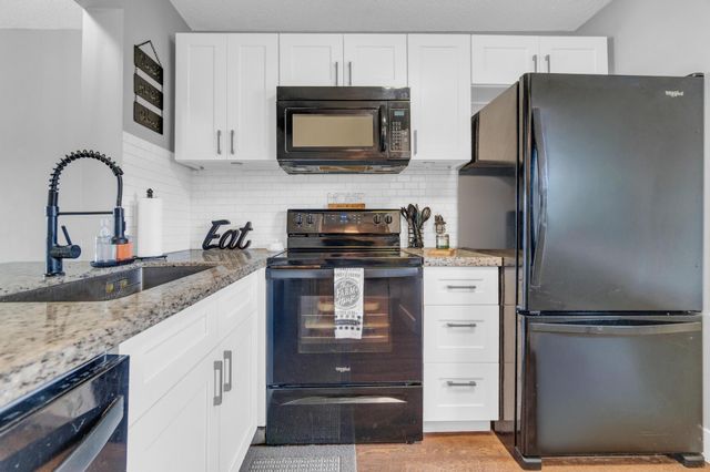 5501 Lakeside Dr 101, Margate, FL 33063