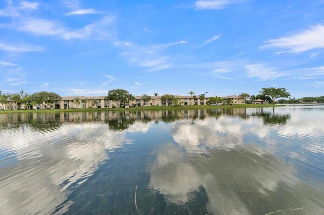 5501 Lakeside Dr 101, Margate, FL 33063