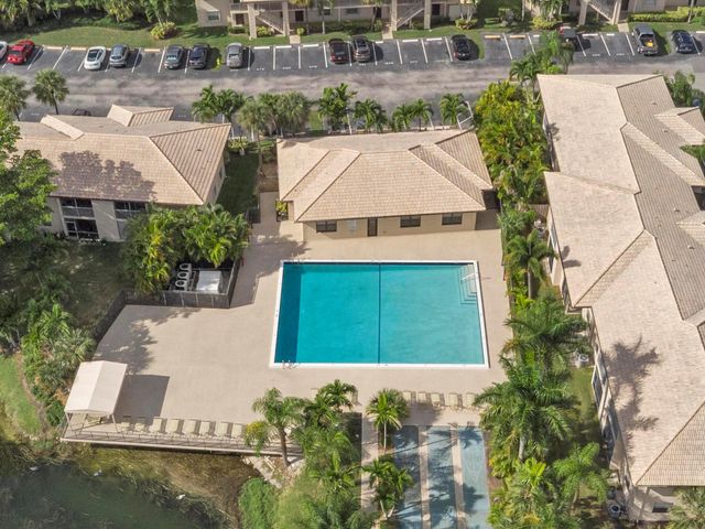 5501 Lakeside Dr 101, Margate, FL 33063