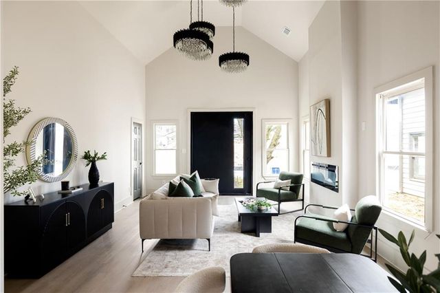 1056 Lester SE Avenue, Atlanta, GA 30316