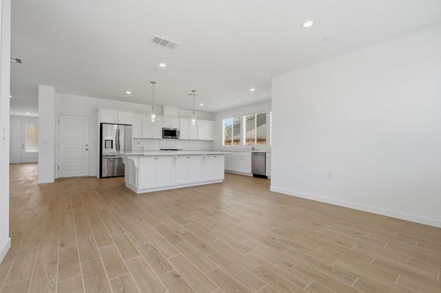 3937 Buttercup Road, Madera, CA 93636